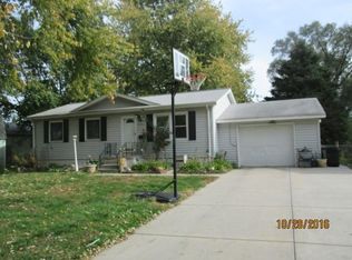 1303 Kay Lynn Dr, Bellevue, NE 68005