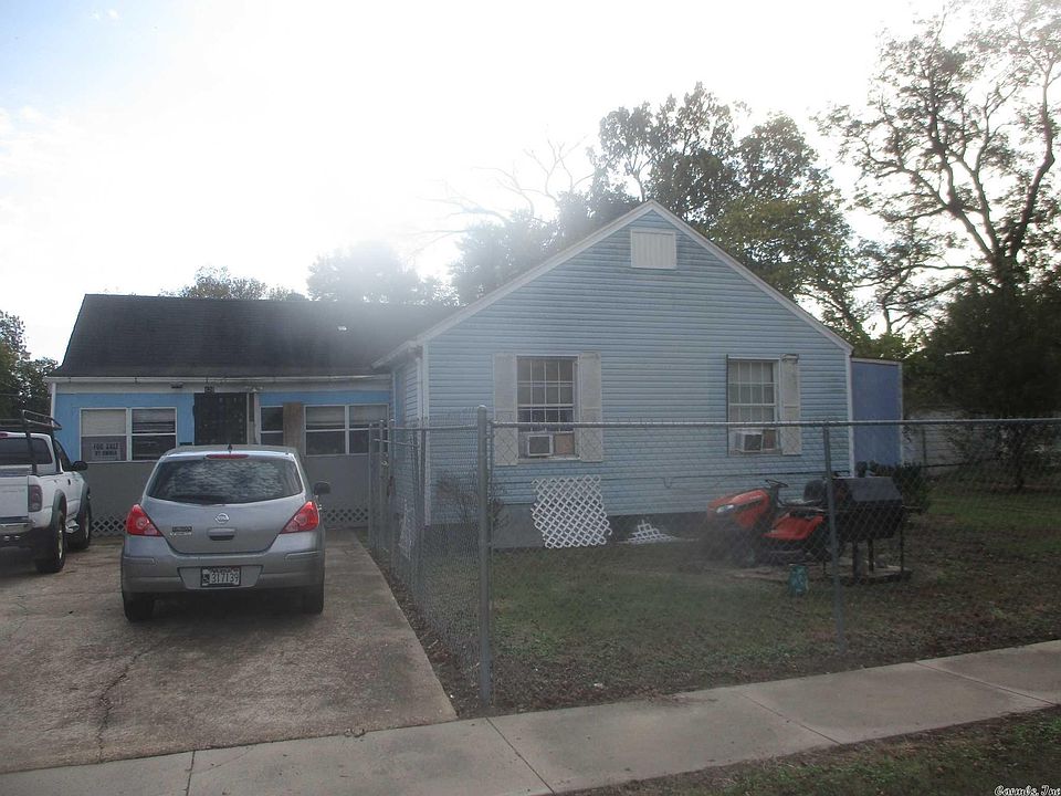 1st image of 424 E Elizabeth Ave