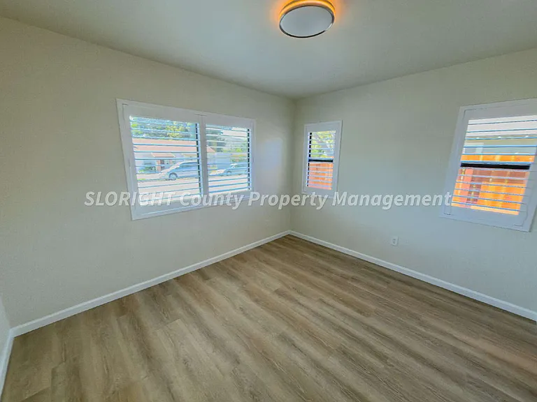 674 Leff St — Photo 9