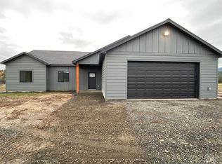4003 Depot St, Harvard, ID 83834