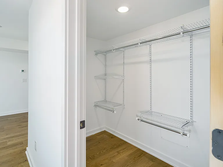 610 Moore St #402 — Photo 11