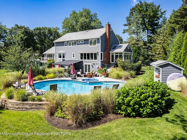 5 Pirates Cove Road, Little Silver, NJ 07739