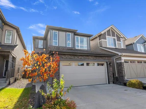 23011 96th Ave NW, Edmonton, AB T5T 7R4