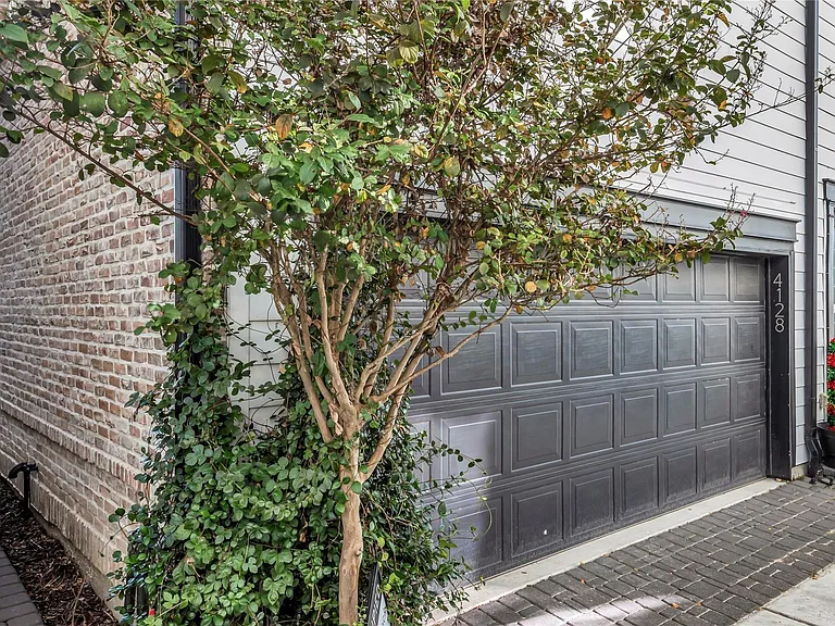 4128 Willowbend Blvd — Photo 4