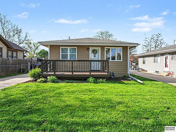2nd image of 2907 Avenue #I
