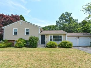 36 Newton St, Westport, MA 02790