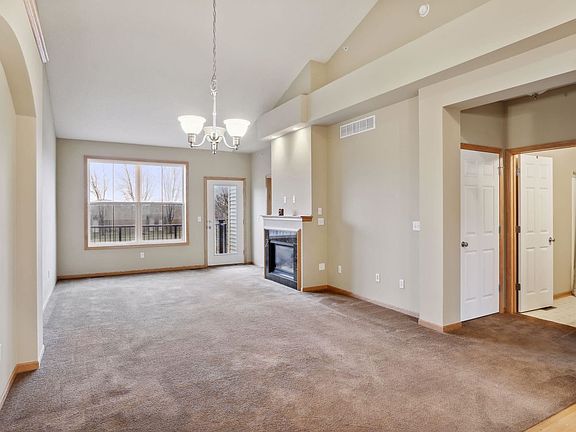 3rd image of 11115 Club West Cir Unit C