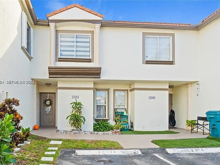 12304 NW 10th Ln — Photo 1