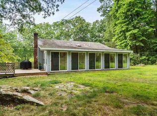 1181 Jackson Corners Rd, Red Hook, NY 12571