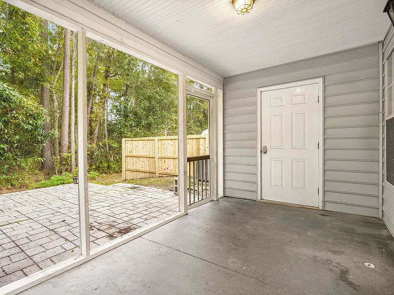 4887 Habersham Ln — Photo 24