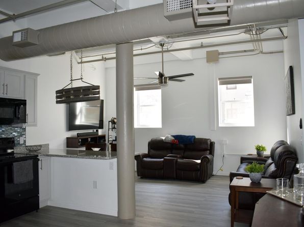 815 Elm St #3B