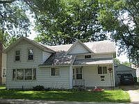 1st image of 404 S Walnut Ave