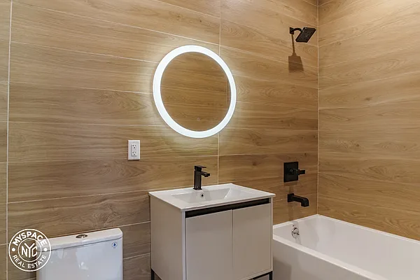 Rented by MySpaceNYC | media 11