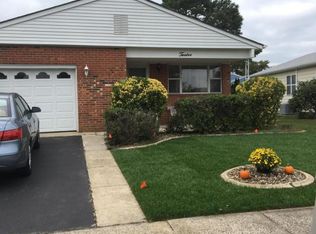12 La Combe Ter, Toms River, NJ 08757