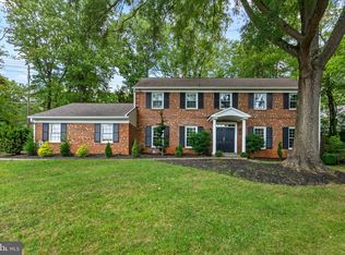 6528 Windermere Cir, Rockville, MD 20852