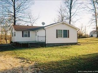 9455 Greenbrier Rd SE, Elizabeth, IN 47117