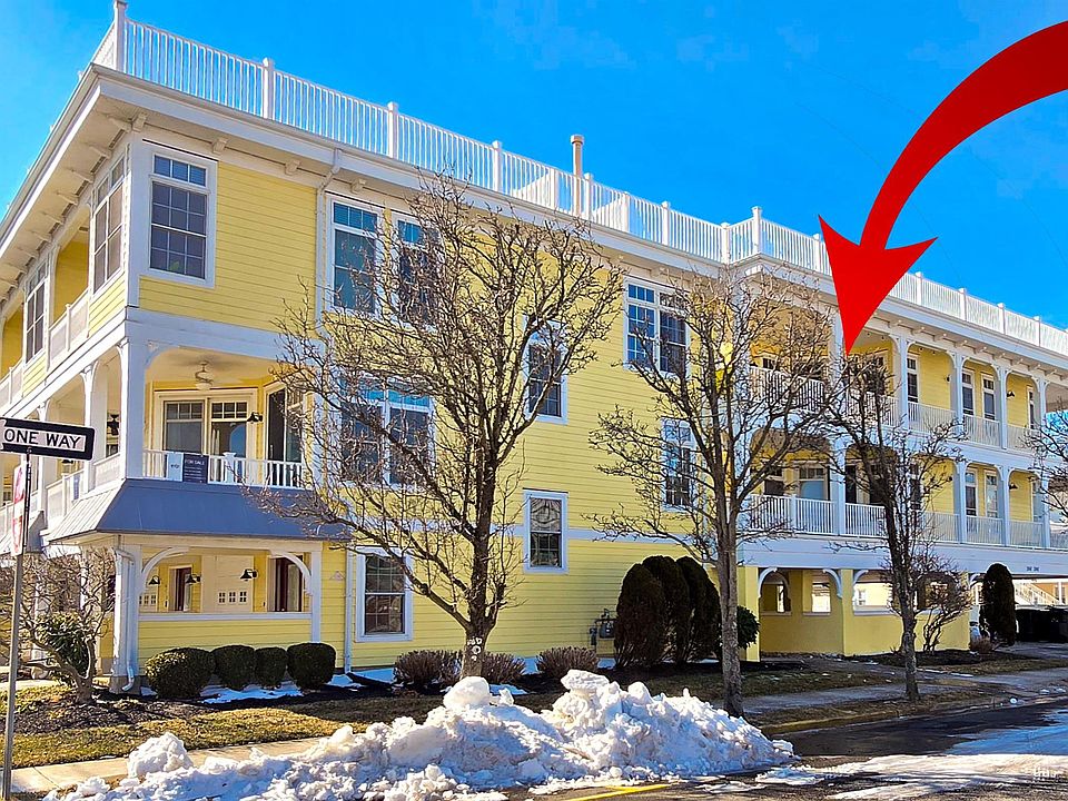 1st image of 248 E Baker Ave #G