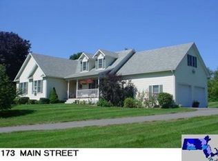 173 Main St, Southborough, MA 01772