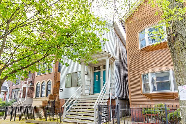 1st image of 2512 N Southport Ave APT 1F