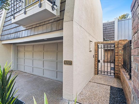 2nd image of 1 Esplanade Dr #9207