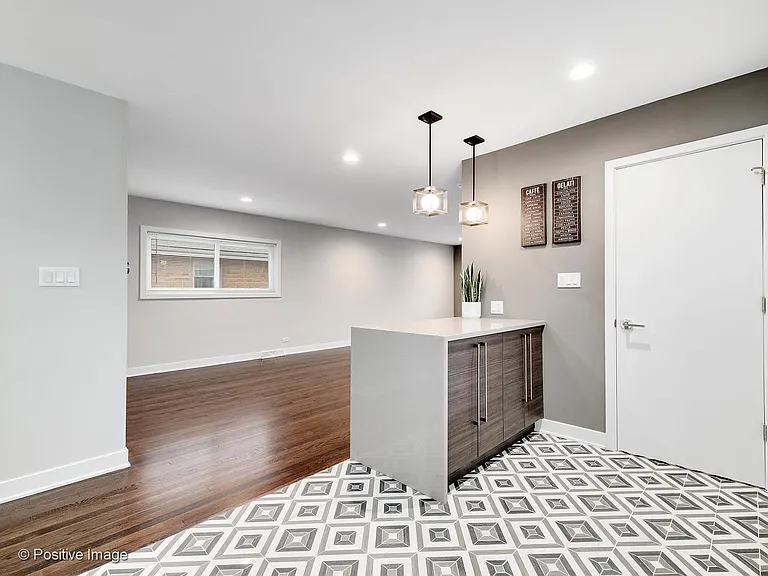 510 Forest Ave — Photo 9