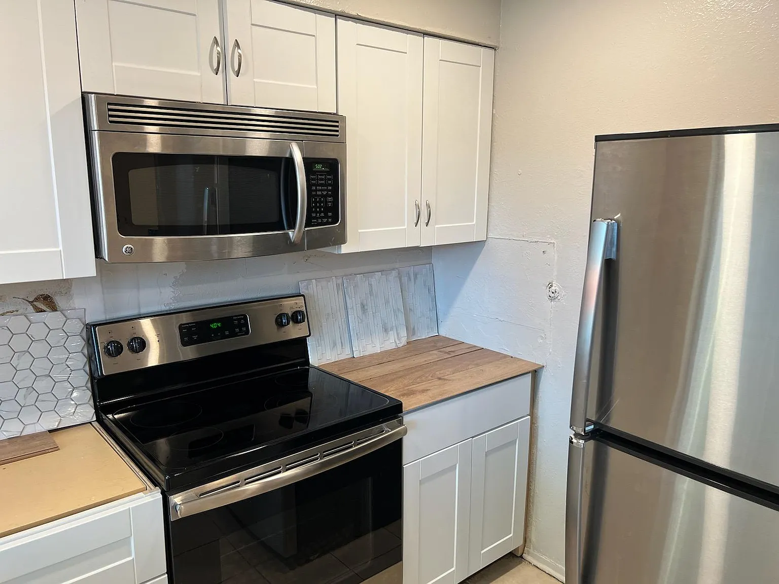 4 bed, 1270 sqft, $2,150 — Photo 3