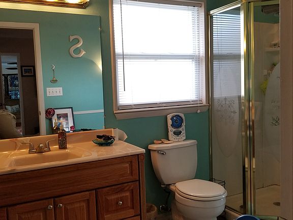 5th image of 1215 Everglades Ave