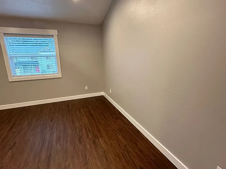 1670 Westwind Cir — Photo 45