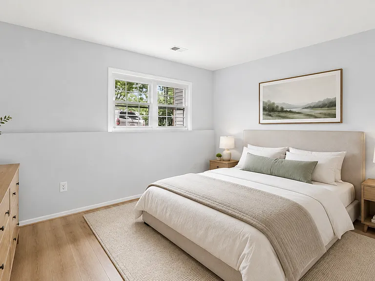 405 Amberfield Ln — Photo 6