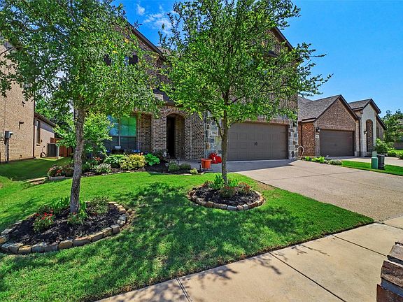 2nd image of 1306 Elizabeth St