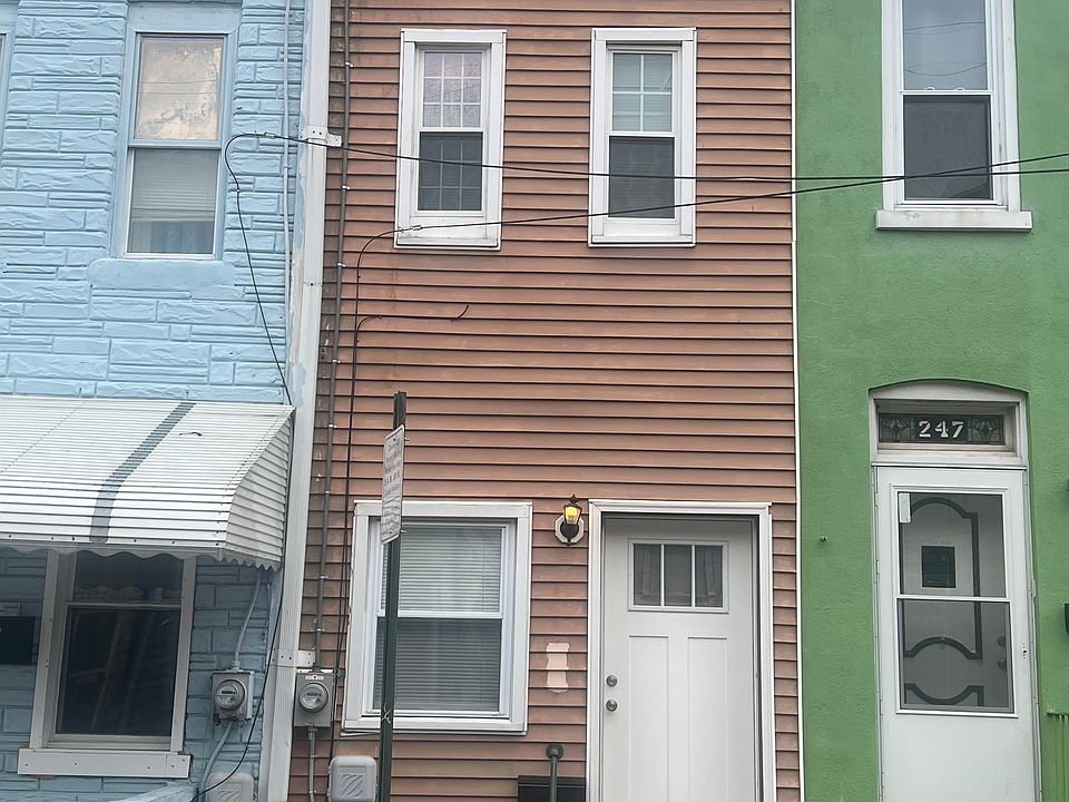 1st image of 249 Reed St #249