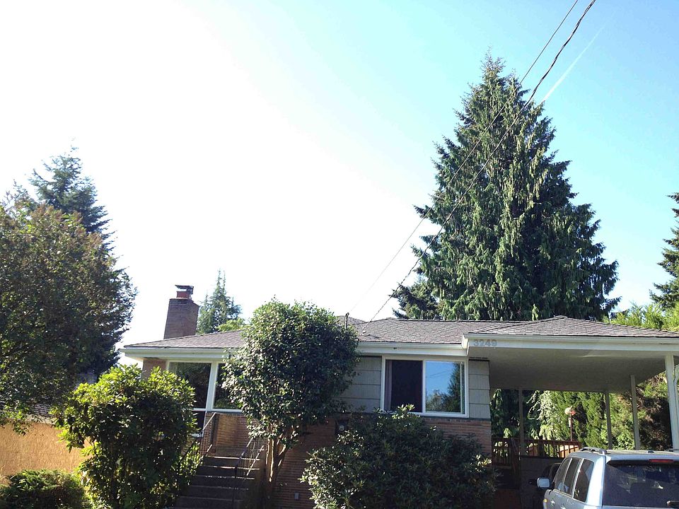 2nd image of 3249 NE 91st St