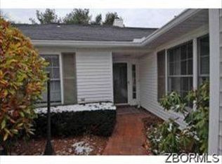 2976 Greenpointe Way, Zanesville, OH 43701