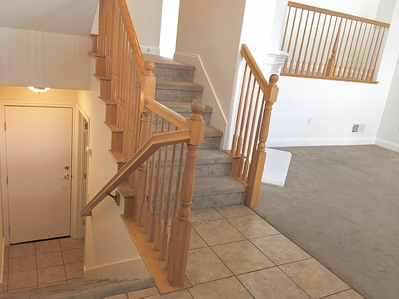 2nd image of 4527 Brannigan St