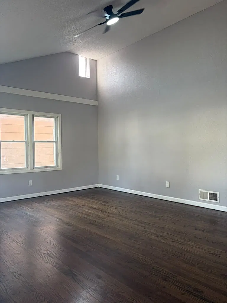2 bed, 968 sqft, $1,300 — Photo 4