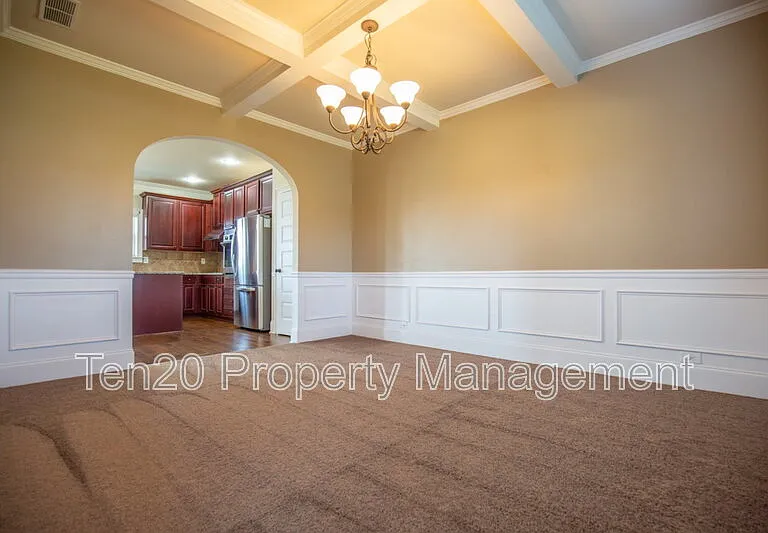 24 Sword St — Photo 28