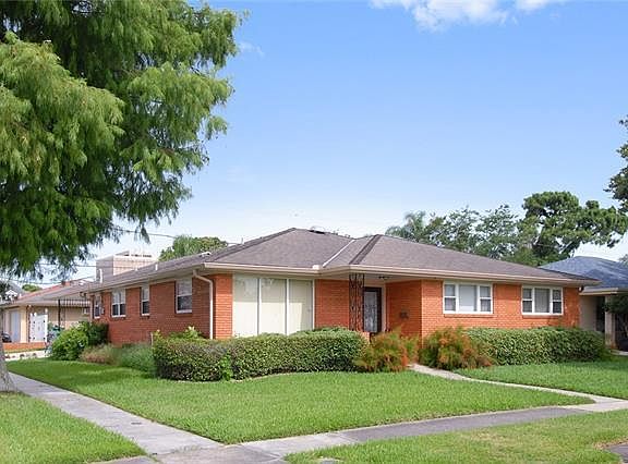 2nd image of 3500 Clifford Dr