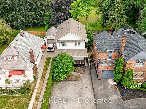 3rd image of 220 Geneva St