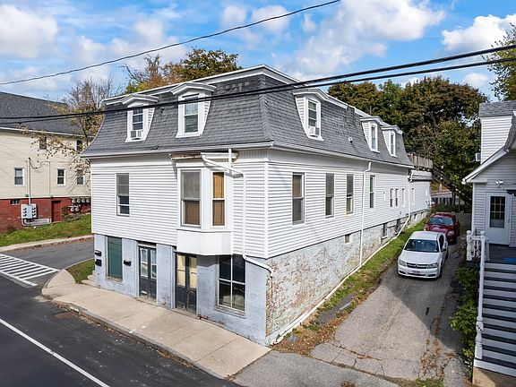 3rd image of 430 Main Street