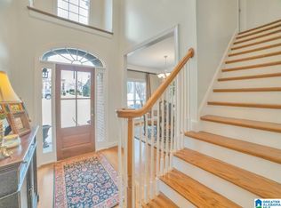 5041 Eagle Crest Rd, Birmingham, AL 35242