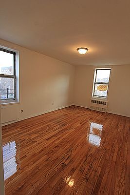 4th image of 144-87 41st Ave #404