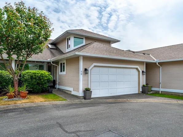 11965 84a Ave #10, Delta, BC V4C 2T3