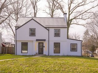 1040 Thorndale Dr, Akron, OH 44320