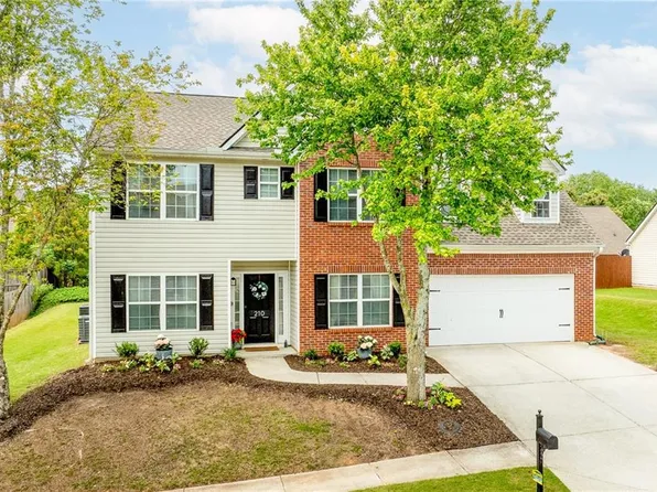210 Franklin St, Braselton, GA 30517