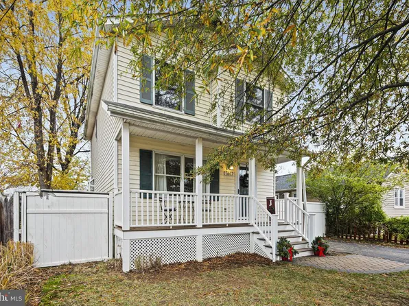 1617 Midland Rd, Edgewater, MD 21037