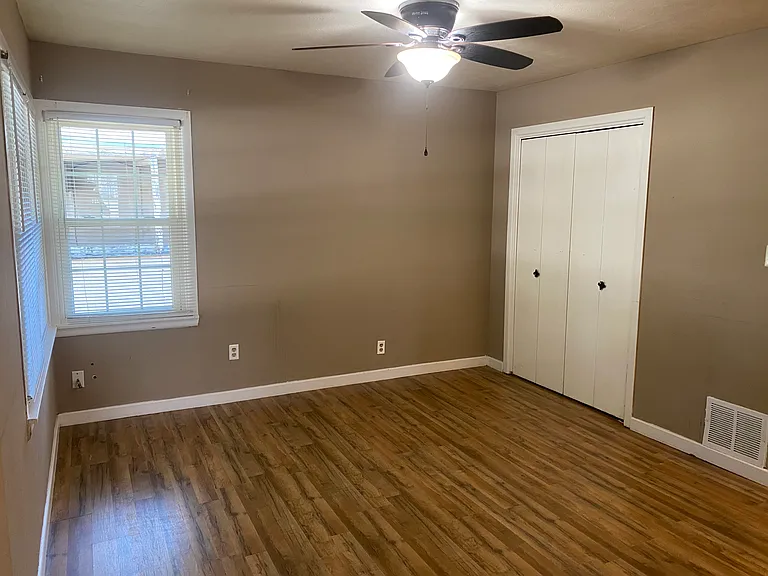 3900 Gayle Ave — Photo 5