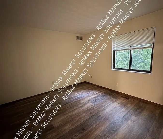 4314 S Main St — Photo 13