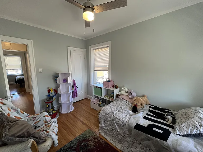 2834 North Lockwood Avenue - 3D — Photo 15