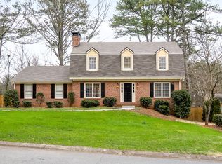 2832 Holly Oaks Dr, Marietta, GA 30062