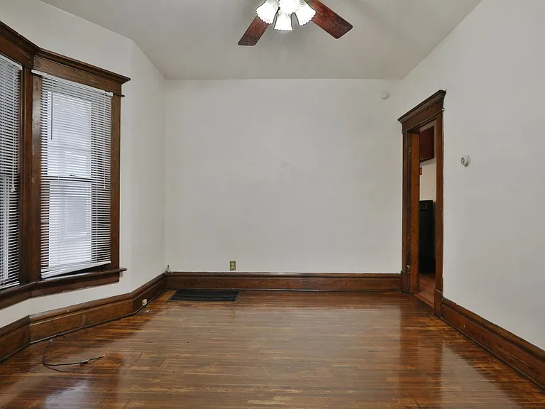 23 E Blake Ave — Photo 12